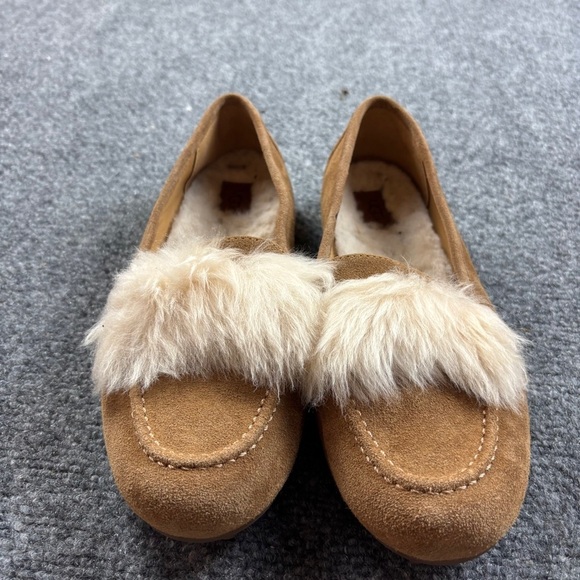 UGG Women’s Kaley Wisp Loafer Chestnut size: 7 - Picture 2 of 12